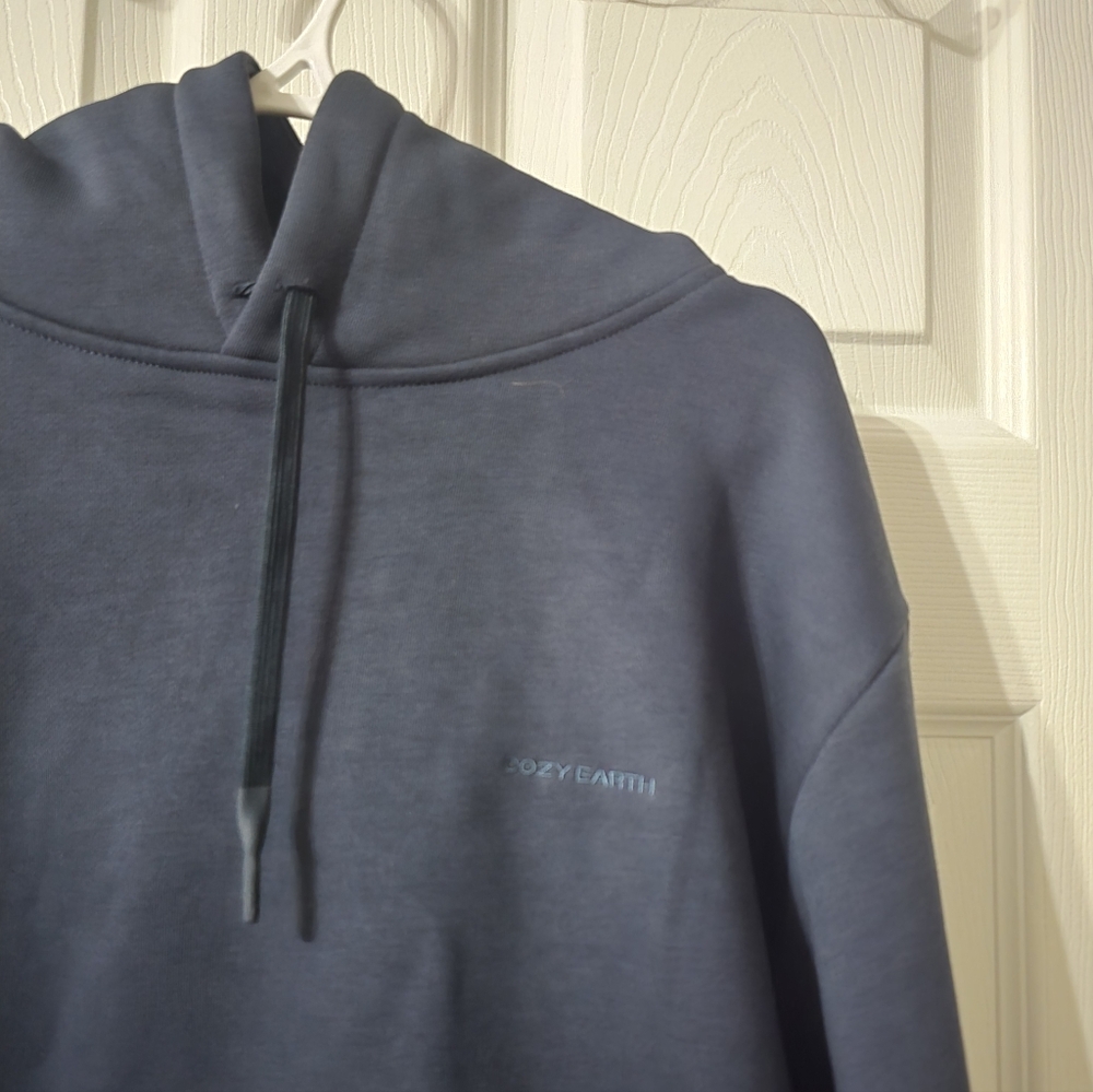 NWT Cozy Earth Men's Cityscape 2.0 Stuctured Cozycore Hoodie in Eclipse, Unisex. - Picture 4 of 11